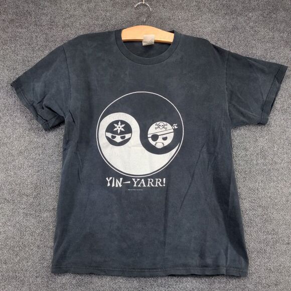 Pirate Vs. Ninja Men's Yin-Yarr! T-Shirt Black Large Embrace The Tao - Picture 2 of 14